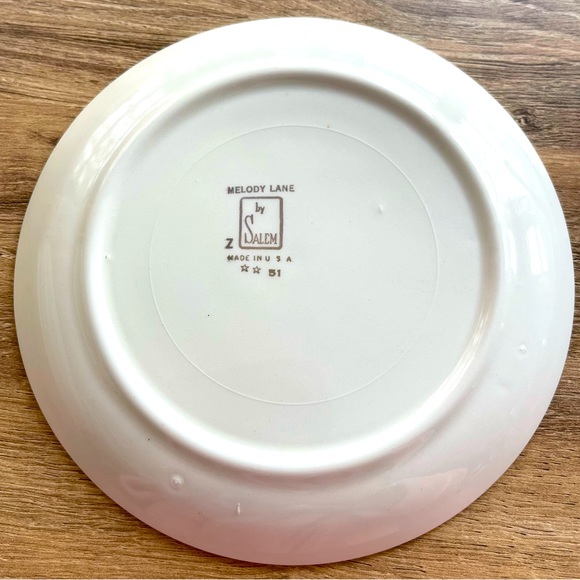 Vintage MELODY LANE by SALEM Lot of 4 Appetizer Bread Plates Pink & White Roses - Picture 4 of 5